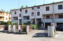 villa-a-schiera-a-cadelbosco-di-sopra