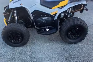 CAN-AM RENEGADE 650 ABS XXC T