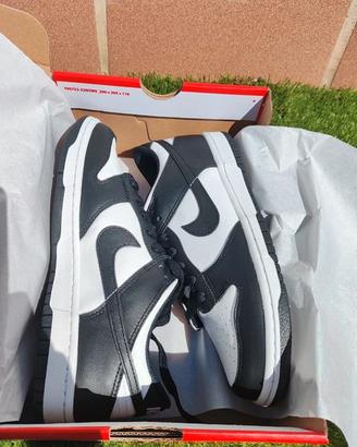 Nike Dunk Panda (Black and White) EU 43