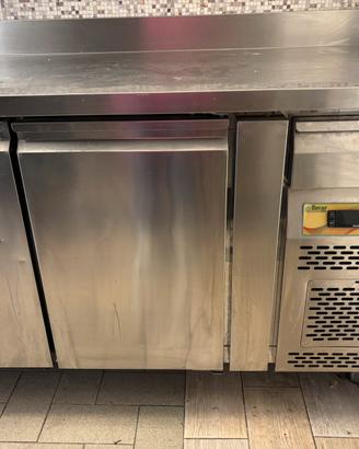 Tavolo freezer