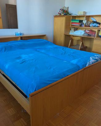 Camera da letto con due letti singoli