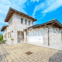 VILLA SINGOLA A CASTELFRANCO EMILIA