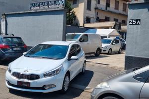 Kia Ceed cee'd 1.4 CVVT 5 porte Cool