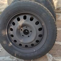 gomme invernali 205/60 R16 