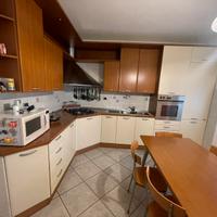 Cucina completa e componibile usata