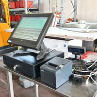 cassa touchscreen per supermercati usata
