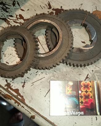 3 ingranaggi vespa piaggio 125 vnb 150 vba motore 