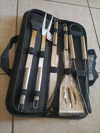Set Barbecue 5 Pezzi Acciaio Inox