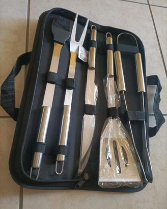 Set Barbecue 5 Pezzi Acciaio Inox
