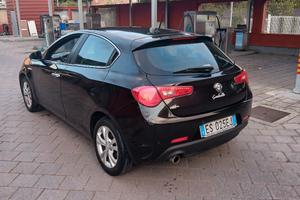 alfaromeo giulietta