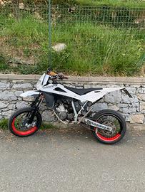 Husqvarna SM 125