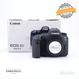 Canon EOS 6D Mark II  42700 Scatti Usato (G540)
