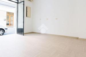 NEGOZIO A SAN SEVERO