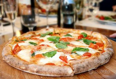 Bar ristorante con pizzeria vicino svizzera