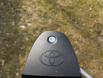 porta pacchi barre tetto originali Toyota RAV 4 
