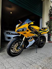Yamaha R1 2004