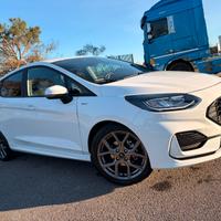Auto Ford Fiesta 1.0 EcoBoostHybrid 125 cv 5 porte