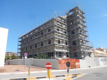 Immobile in asta di 1048 m² a Porto San Giorgio