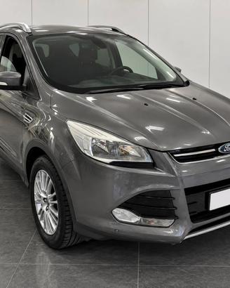 Ford Kuga 2.0 TDCi 140 CV Titanium Autocarro N1