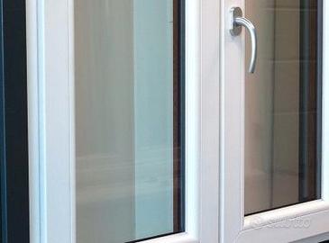 SERRAMENTO IN PVC 2 ANTE