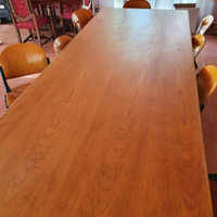 Tavolo fuori misura finitura in castagno