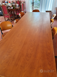 Tavolo fuori misura finitura in castagno