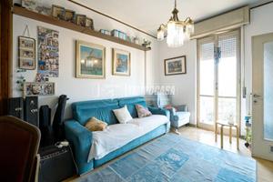 TRILOCALE CON BOX IN ZONA PORTA MOSA!