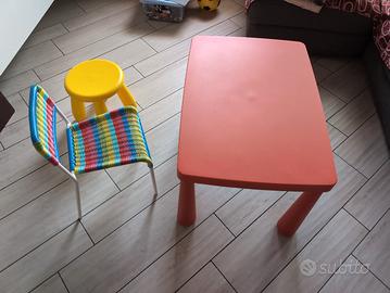 Tavolo Ikea bambini + sedia + sgabello