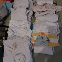 Body maglie e pantaloni lunghi 9-12 mesi 74cm