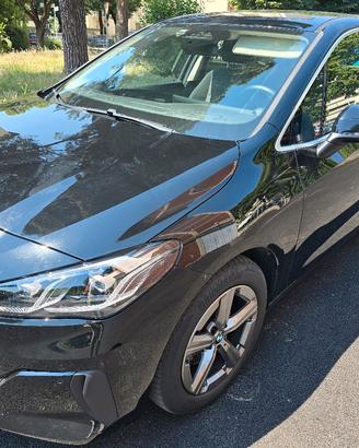BMW 218I 