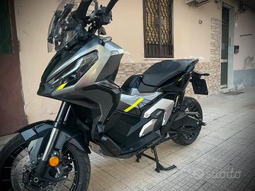 Honda X -adv 750 special edition 2024 3600km