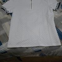 maglietta  camicia e giacca 