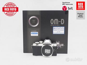 Olympus OM-D E-M10 II