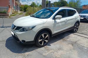 Nissan Qashqai 1.5 dCi Tekna Tetto Panoramico