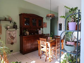 Credenza napoletana