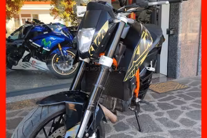 Ktm duke 690 +patente a3+garanzia+permute+rate+