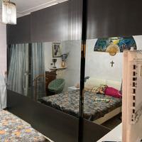 Armadio scorrevole con specchio