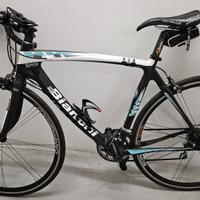 Bicicletta Bianchi 928 carbonio