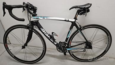 Bicicletta Bianchi 928 carbonio