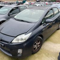 TOYOTA PRIUS HYBRID ricambi usati