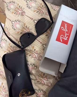Ray-Ban