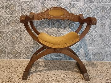 sedia Savonarola in legno 