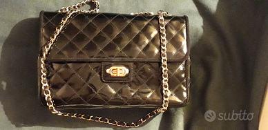 Borsa vernice nera trapuntata