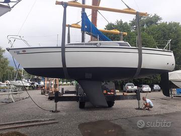 Barca a vela COMET 800 Lago Maggiore