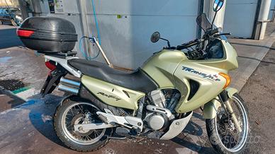 Moto Transalp 650 Anno 2000