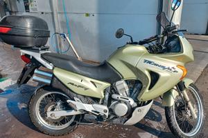 Moto Transalp 650 Anno 2000