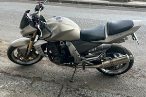 Kawasaki z1000 perfetta in tutto