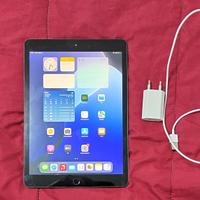 Apple iPad 8 th generation 32gb wifi 2020