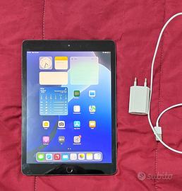Apple iPad 8 th generation 32gb wifi 2020