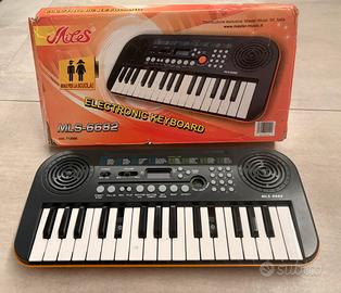 Tastiera Elettronica Miles MLS-6682
